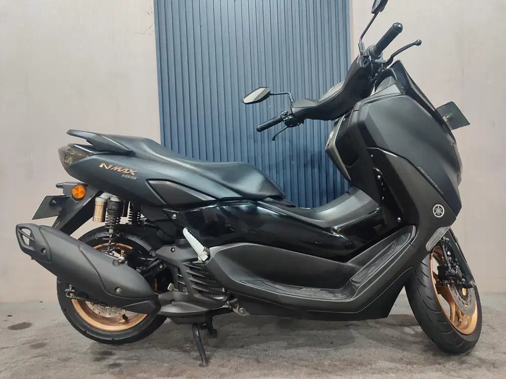 Nmax 155 VVA 2022 ABS istimewa mulus terawat siap pakai...