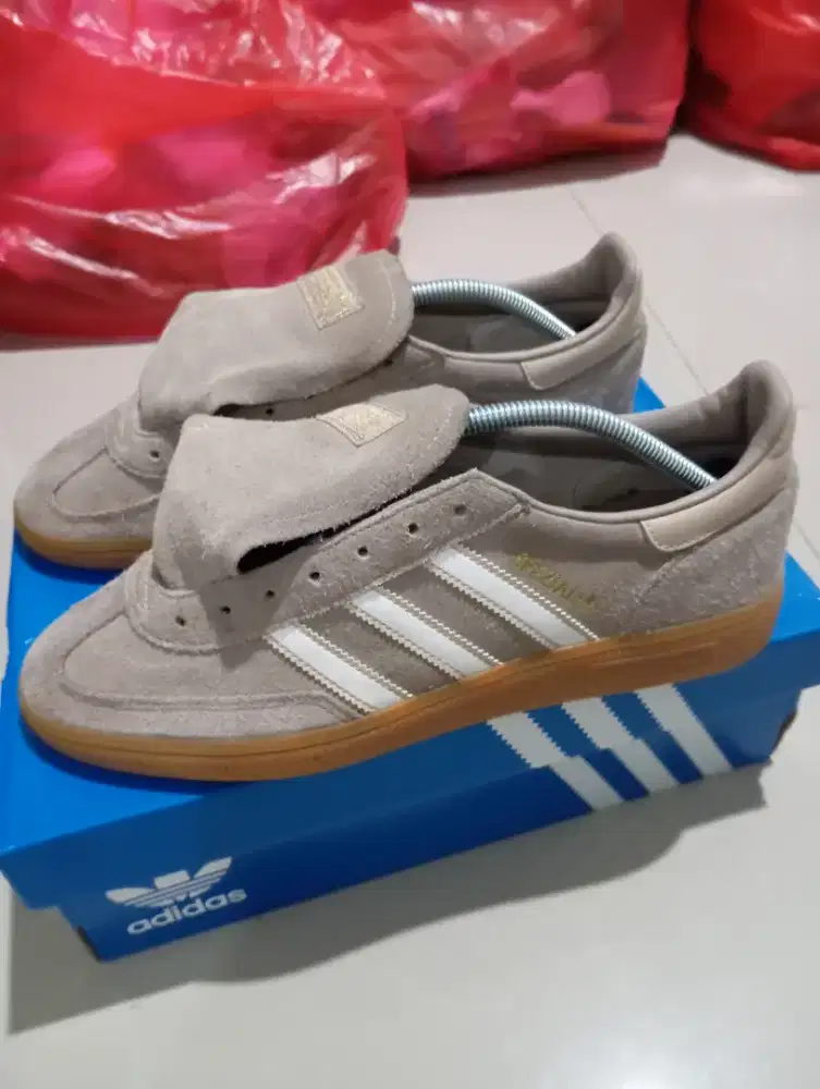 Sepatu Adidas Spezial Brown