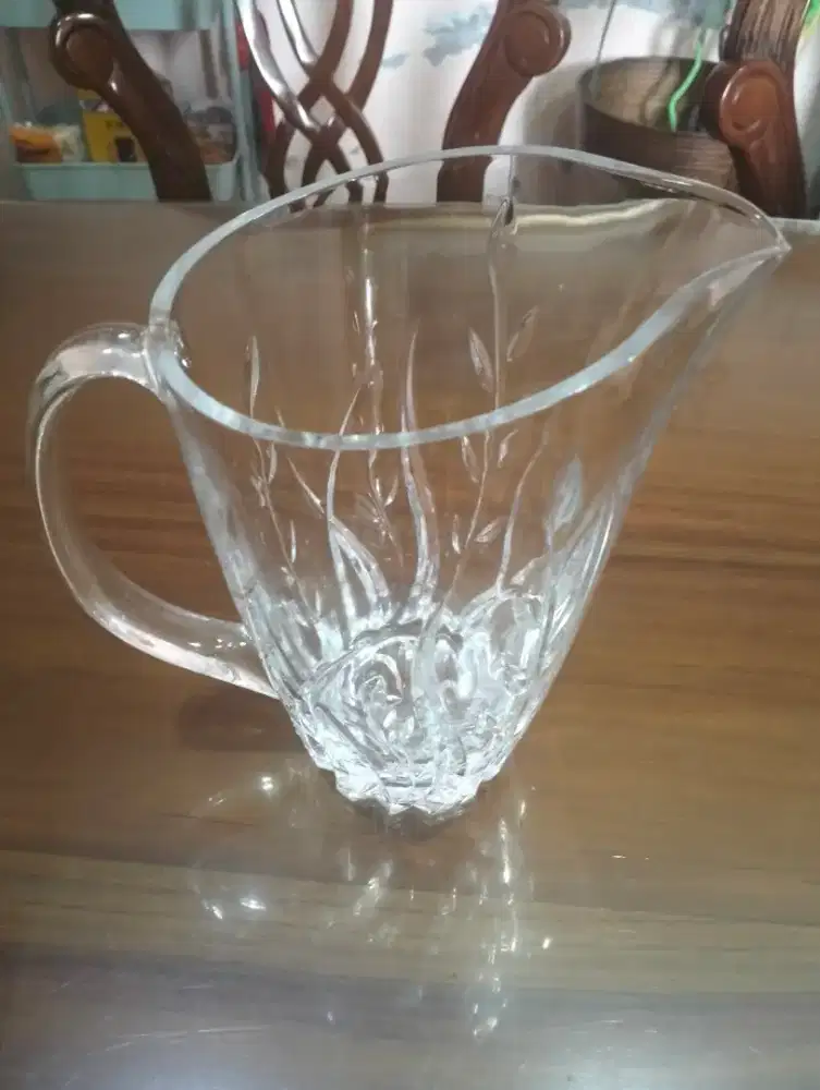 Jar minuman kaca