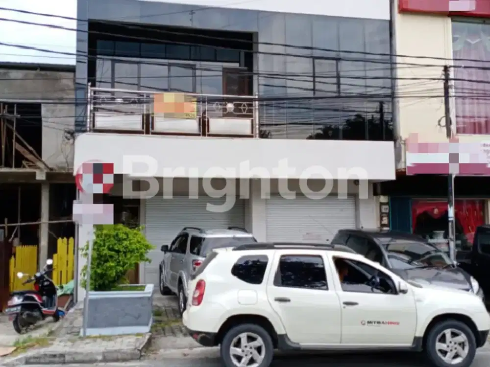 BALIKPAPAN, RUKO STRATEGIS PUSAT KOTA  (Y301)