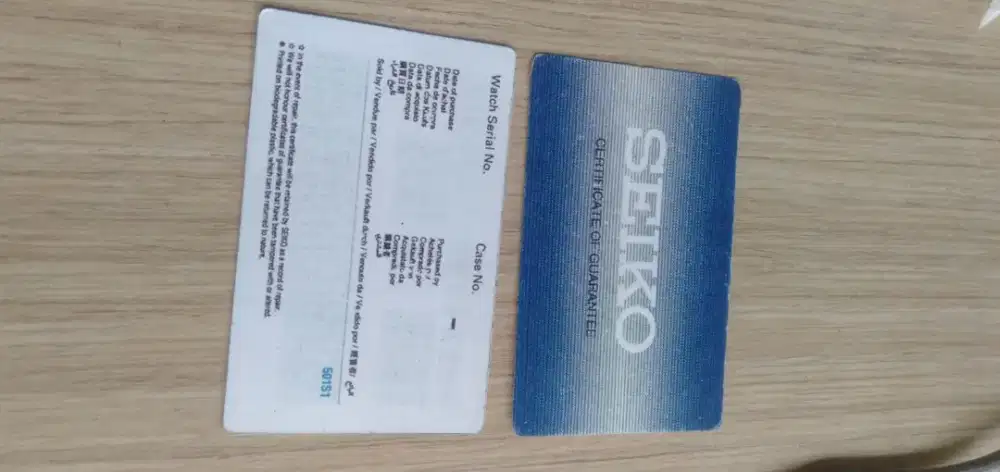 Di jual semua macam kartu,buku,jam murah aja baru loh