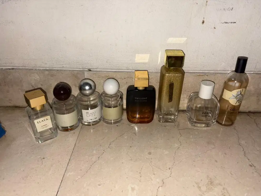 Botol parfum bekas