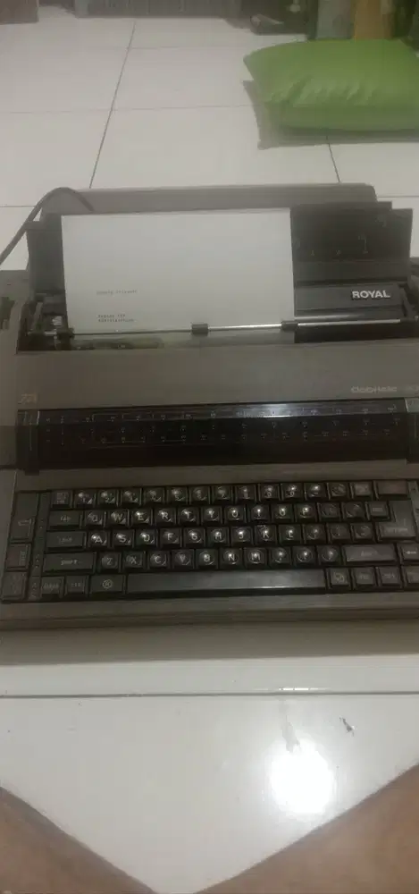 Mesin Tik elektric