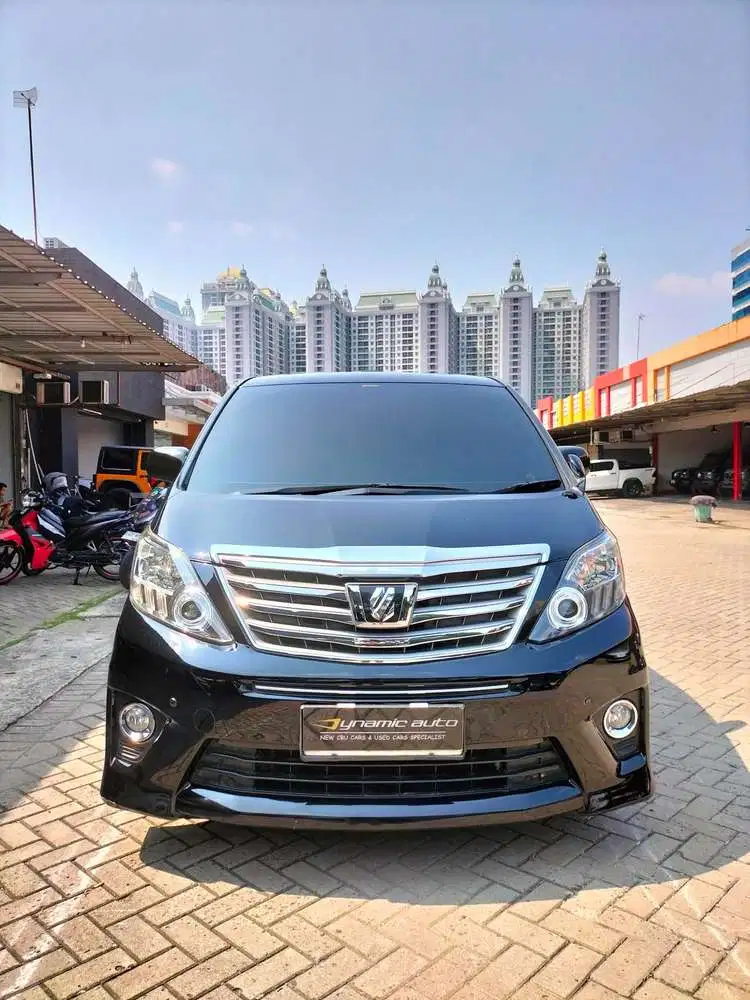 Toyota Alphard 2012 Bensin