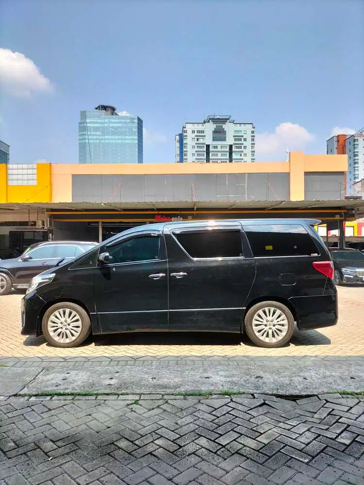Toyota Alphard 2012 Bensin
