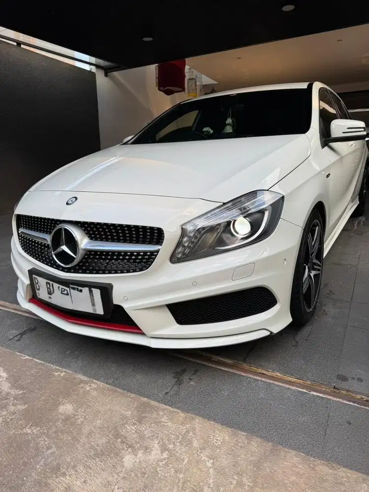 A250 2013 dr baru km 15rb serv rec