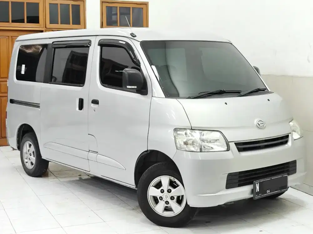 Dp20jt Gran Max 2021 Station D 1.3 AC Manual Silver Face to Face 2019