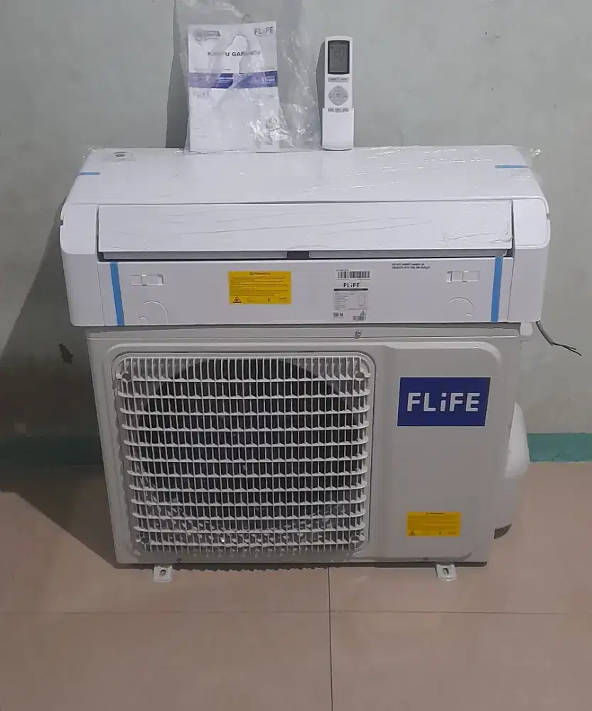 Jual ac flife gree 1 pk R32 terbaru 14 hari di pasang gk jadi pakek