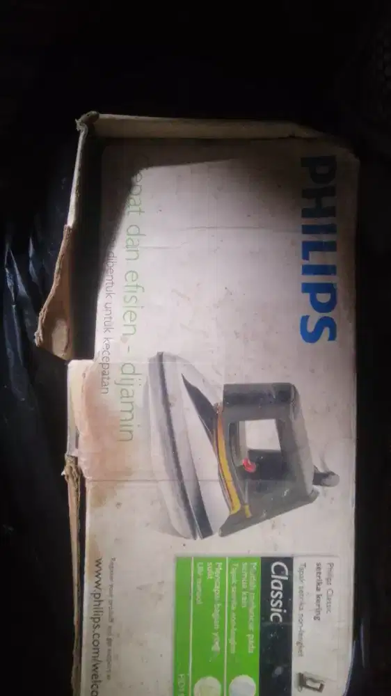 Setrika baju merek philip