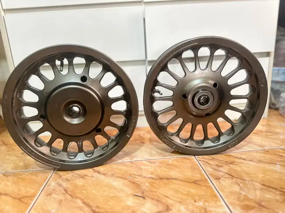 VELG VND ROULETTE RING 12