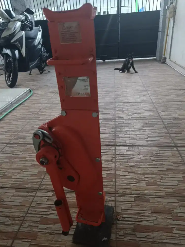 Mechanical Steel Jack Toyo SJ5 5 T