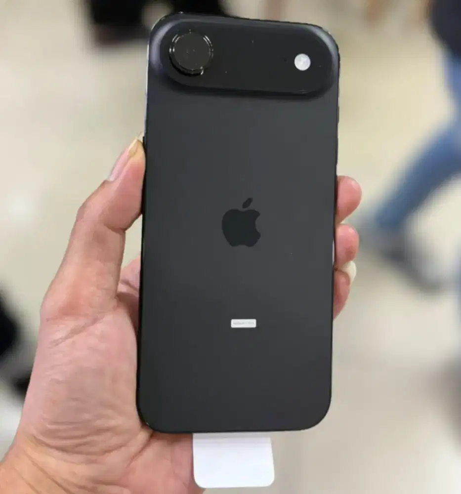 Iphone 17 Air 256GB Black LIKE NEW Fullset ORI CC 6 Juni 2027 Resmi