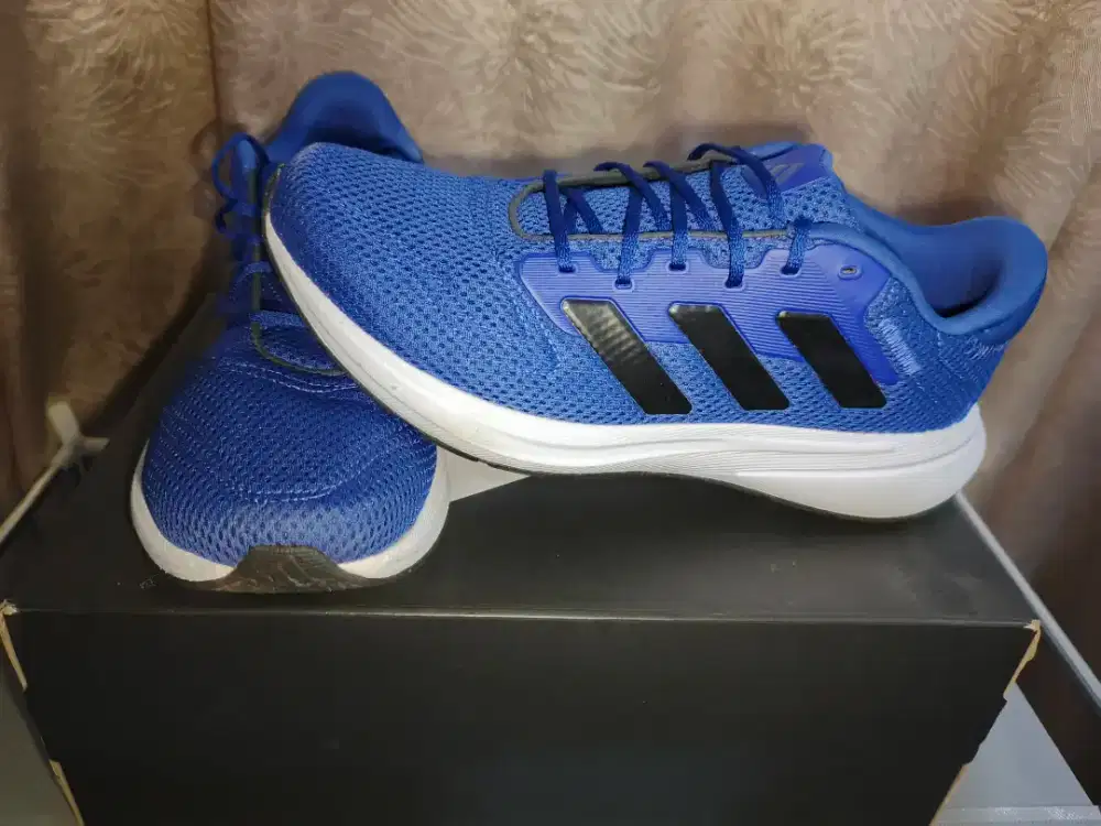 Adidas Response Runner U size 43