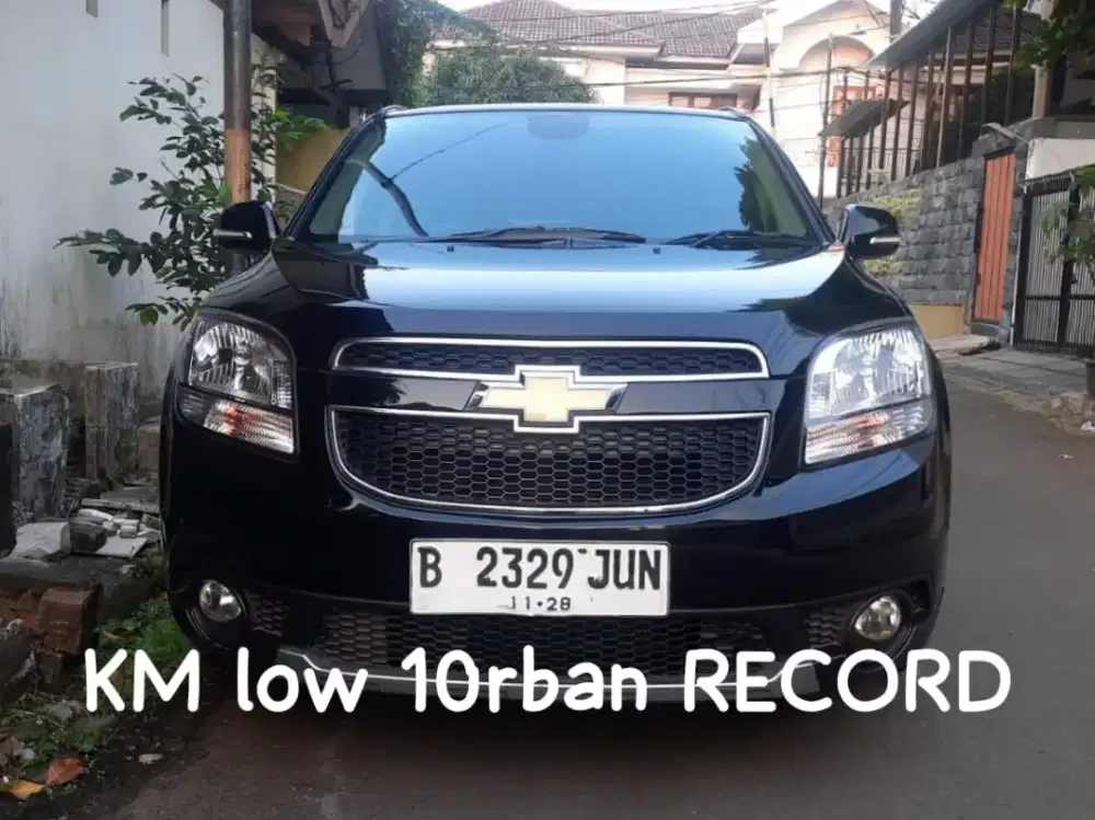 low KM 10rban RECORD resmi CHEVROLET orlando 2017 bisa tuker CRV