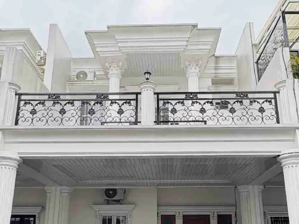 Rumah Jakarta Selatan Semi Furnish - Siap Huni