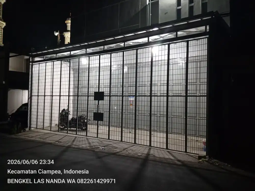 Pintu lipat Pengaman ruko