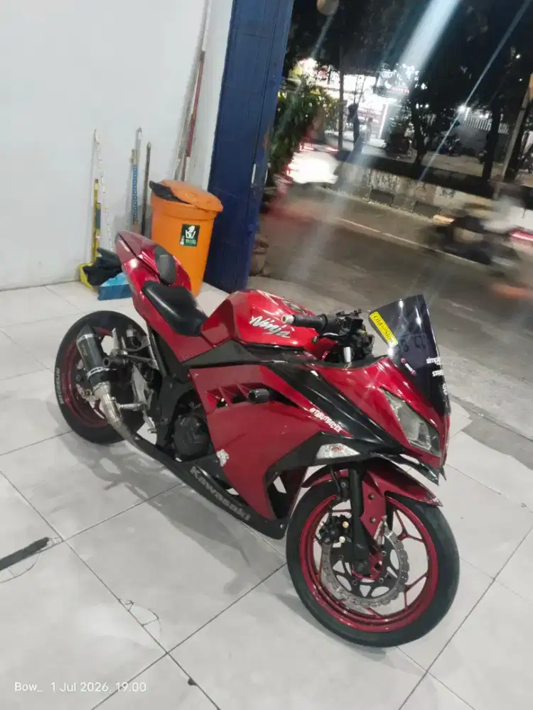Kawasaki Ninja 250 fi old