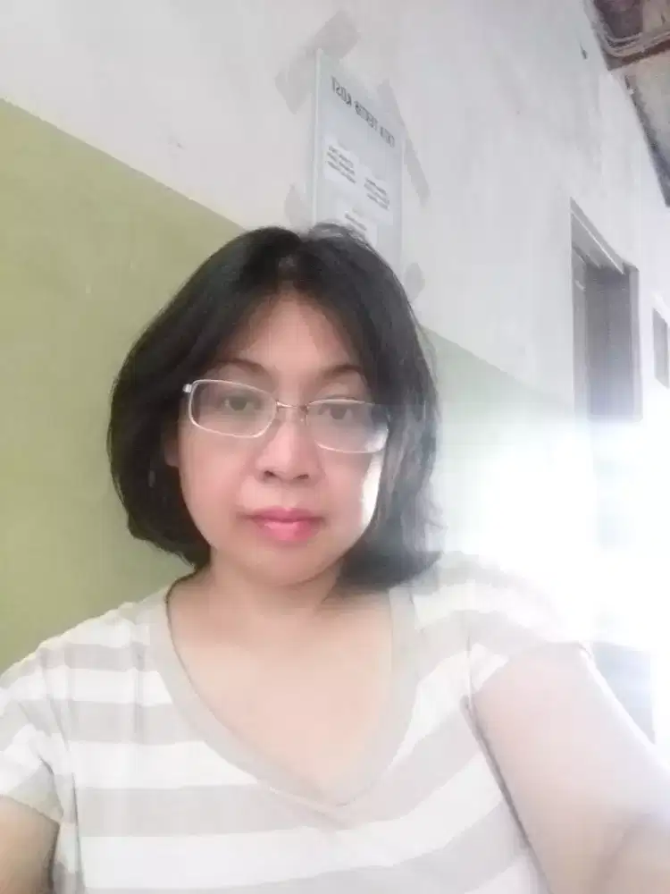 Mencari perkerjaan administrasi atau waiters