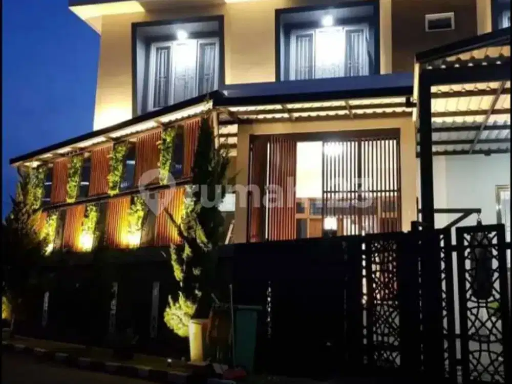 Dijual Rumah Mewah Siap Huni Adipura Soekarno Hatta