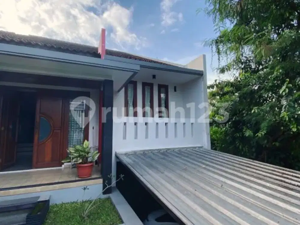 Rumah Bagus Semifurnish Siaphuni Setraduta Paskal Bndung