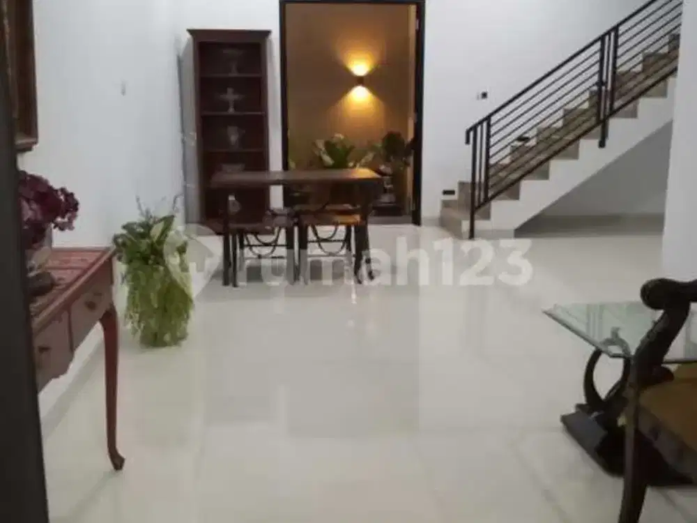 Rumah Mewah di dalam Komplek, Lebak Bulus, Jaksel - 4,3 Milyar, LNK