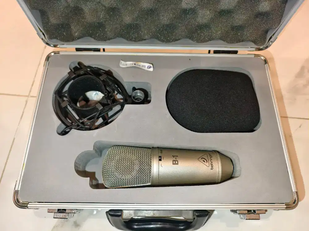 Mic Behringer B1