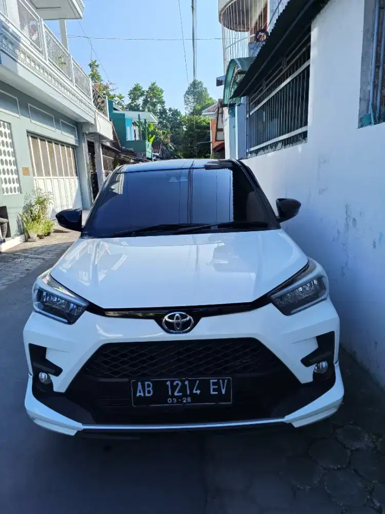 Toyota Raize 1.0T GR S TSS AT Ab 2021