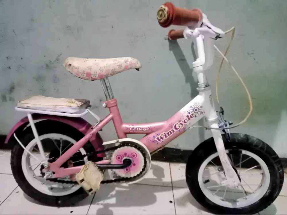 Dijual sepeda mini merk WIMCYCLE ring 12 kondisi msih bgus kker normal