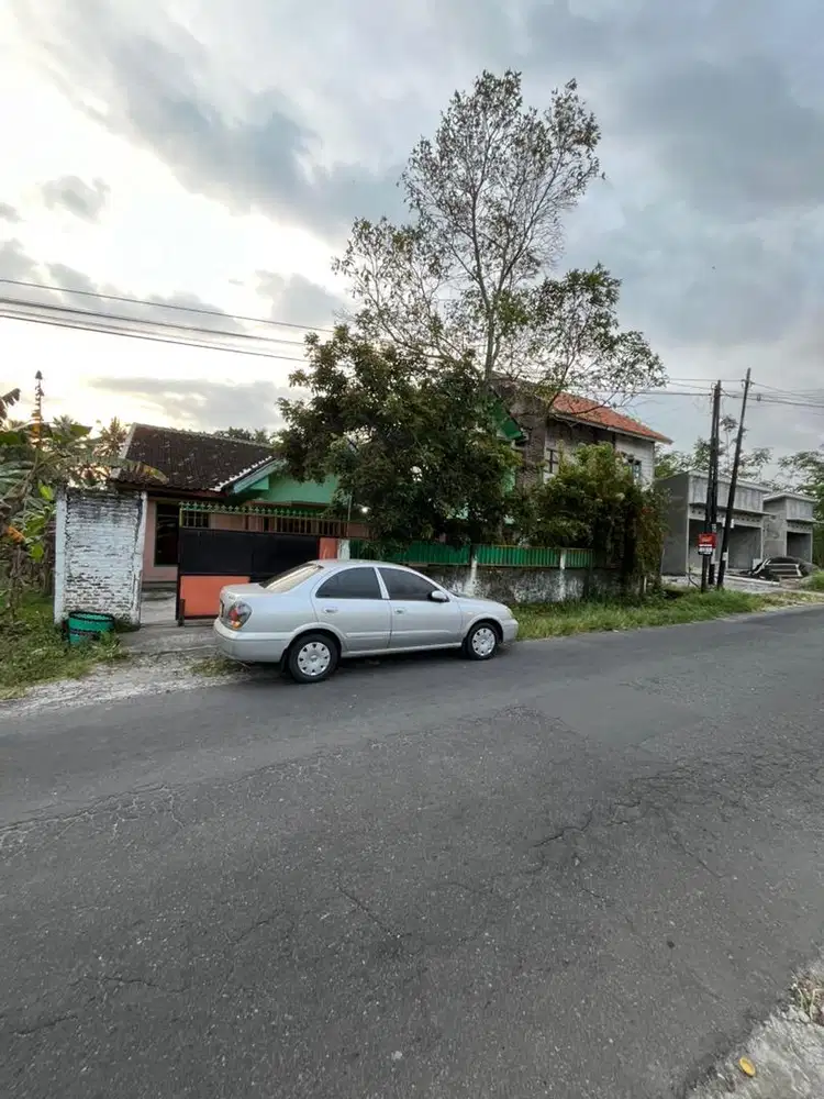 Dijual Tanah Bonus Rumah di Sleman