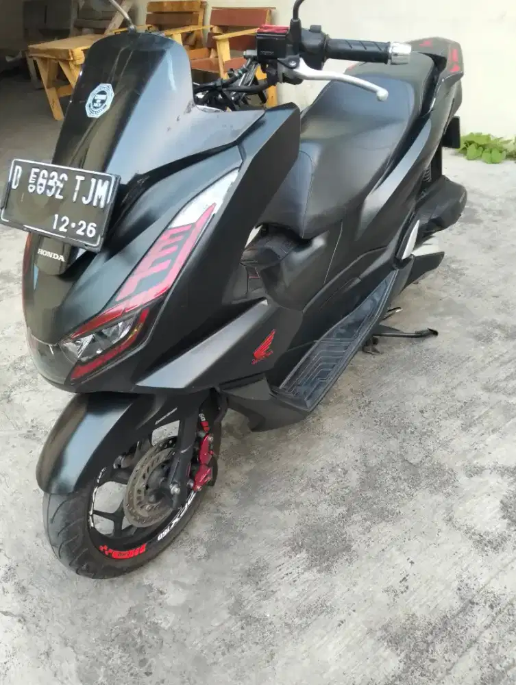 Dijual Honda PCX 160 tahun 2021