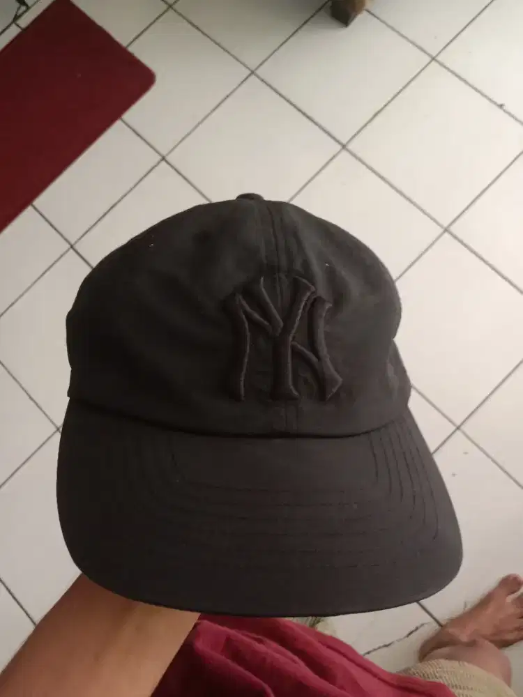 TOPI MLB 1000% ORIGINAL MIRIP TOPI LARI WARNA 90% PEKAT