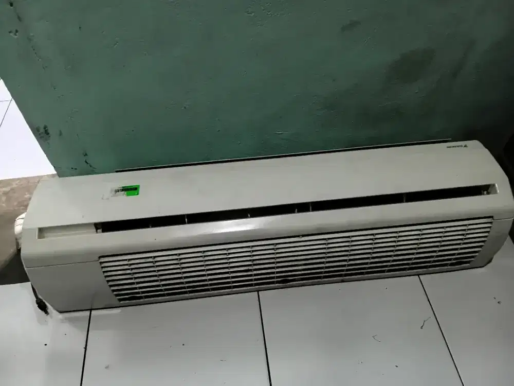 Jual AC Daikin bekas 2PK