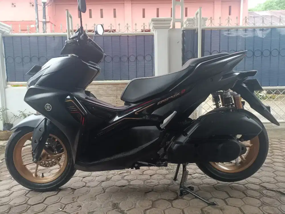 Aerox (ABS) th 2024 orisinil (km 15000)