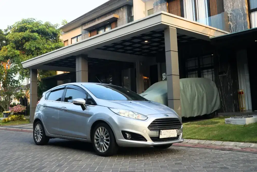 Ford Fiesta S 2014 Bensin - Kolektor Xtra Low KM