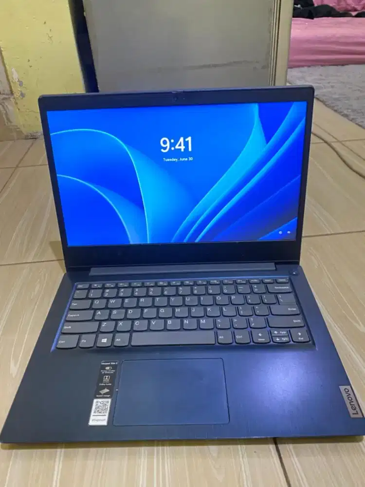Laptop Ideapad slim 3