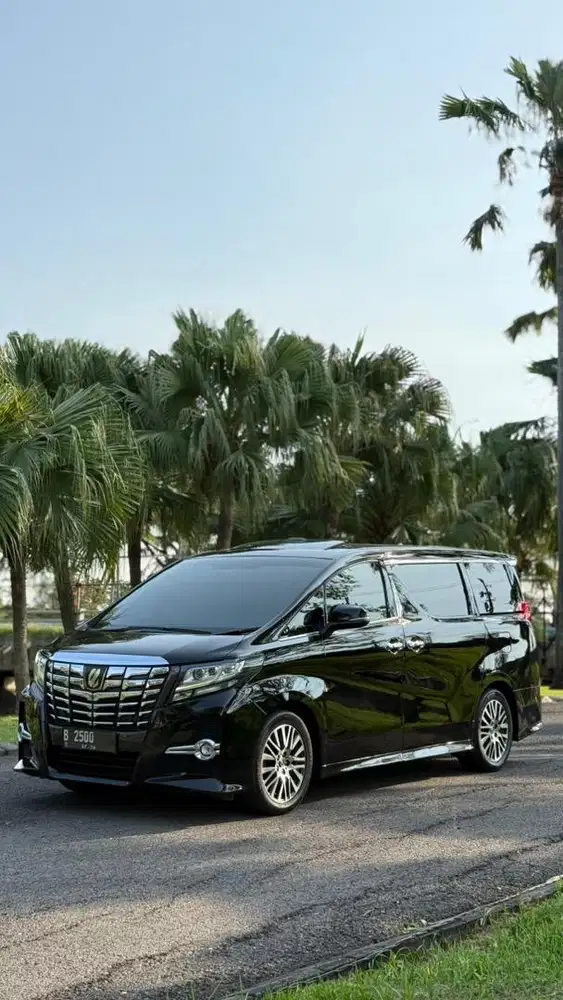 Toyota Alphard 2.5 SC Premium Sound CBU Japan Spec