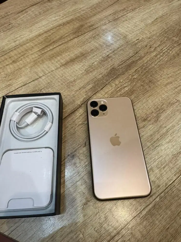 Iphone 11 pro 256gb jaminan tertarik