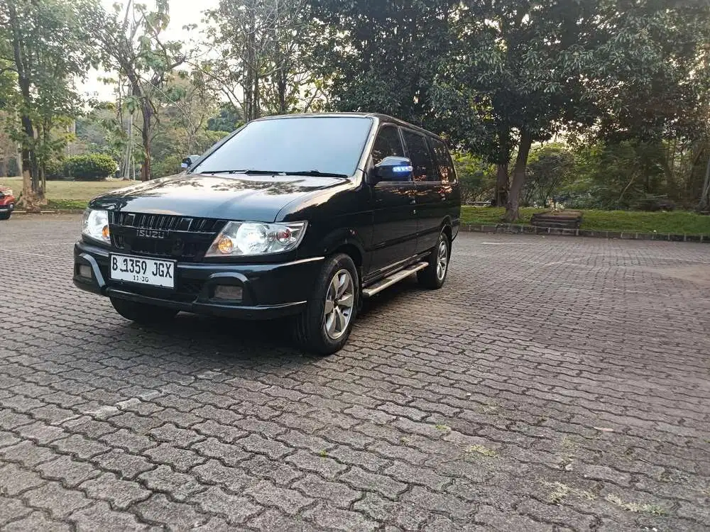 Isuzu Panther 2010 Diesel
