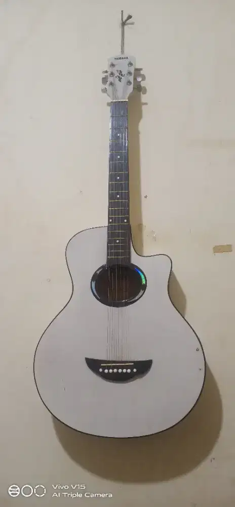 gitar yamaha APX500
