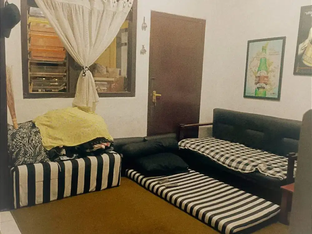 Rumah Komplek Pharmindo Jl. Purnawirawan