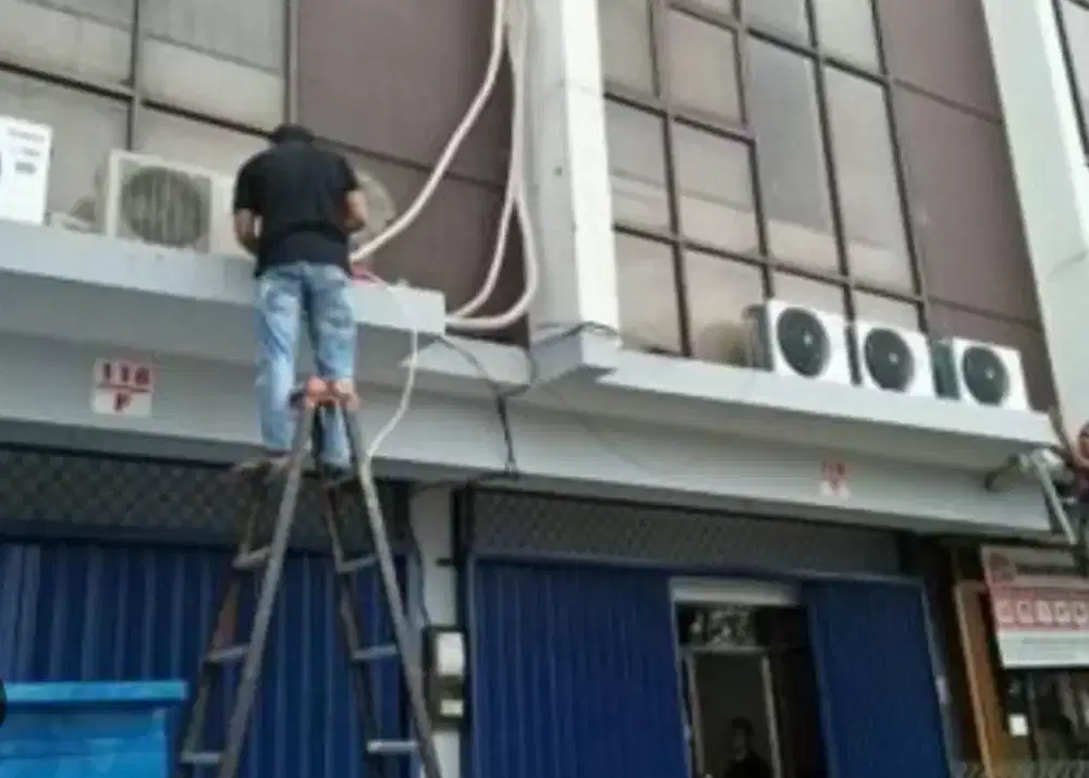 Service AC.Bongkar pasang AC. Perbaikan ac