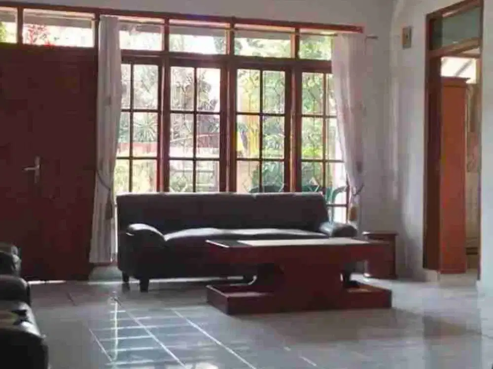 rumah luas 244m di h.bardan logam margacinta bandung