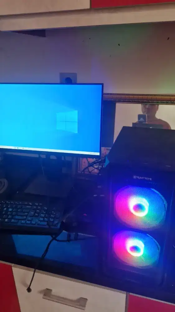 Dijual PC rakitan game aja