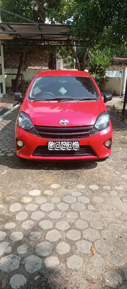Toyota Agya 2015