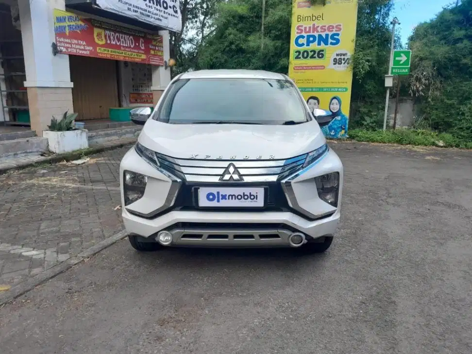 LOW DP - Mitsubishi Xpander 1.5 Ultimate Bensin-AT 2019