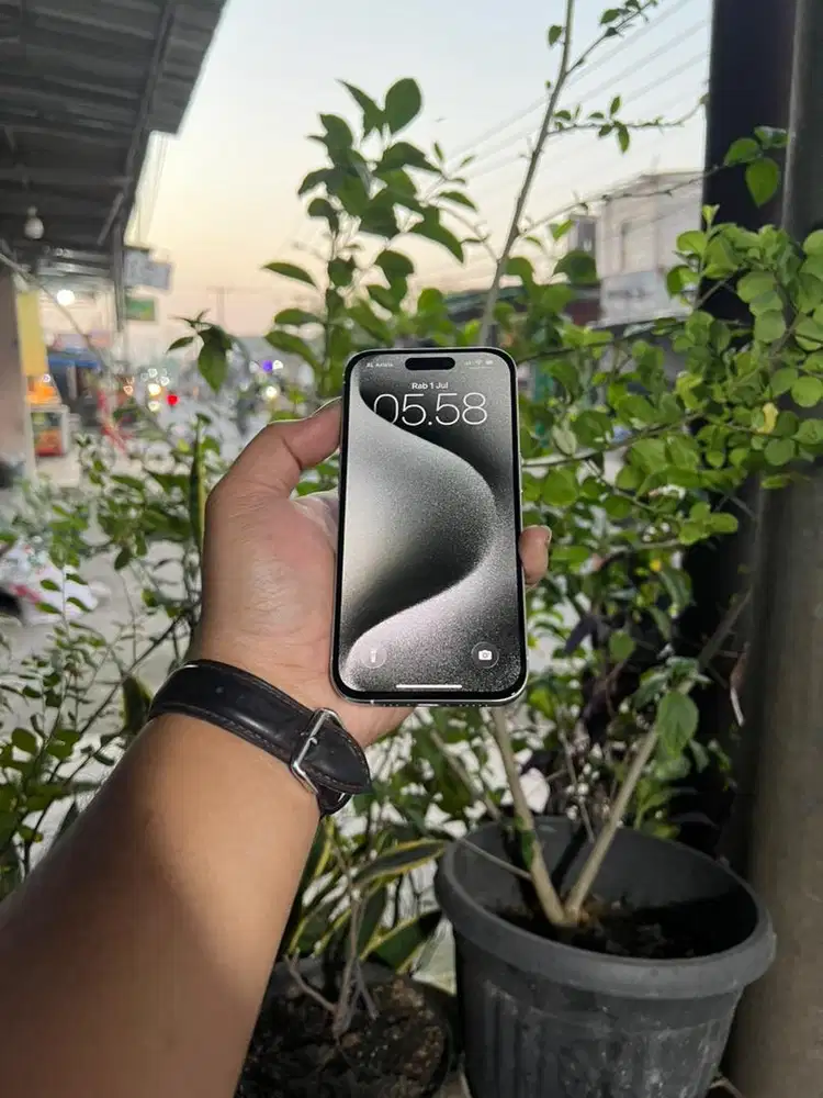 IPHONE 15 PRO 128GB WHITE TITANIUM