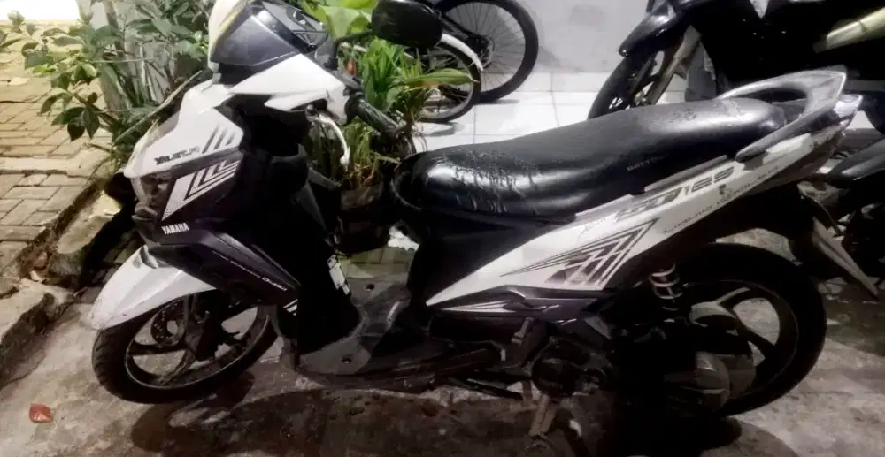 Dijual apa adanya Yamaha Xeon GT 125 2014 Normal ss komplit