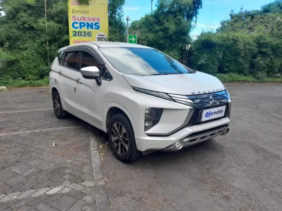 LOW DP - Mitsubishi Xpander 1.5 Ultimate Bensin-AT 2019