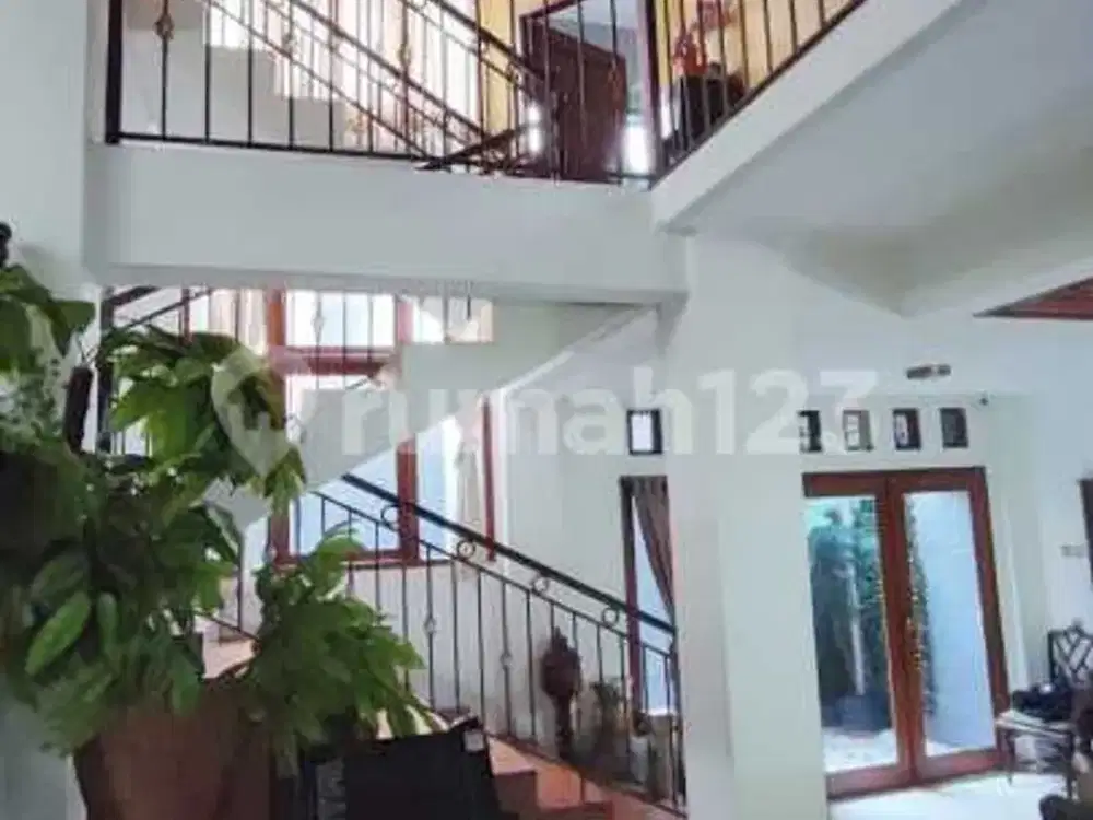 Dijual Rumah Istimewa Cantik Jarang Ada, Siapa Cepat Dia Dapat , Tat