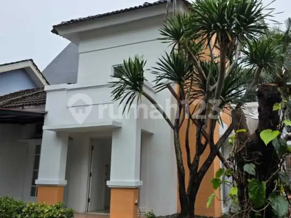 Rumah Kerenn Siap Huni Dgn Halam Luas di Bintaro Jaya